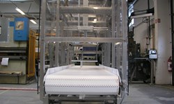 Conveyor for cheese